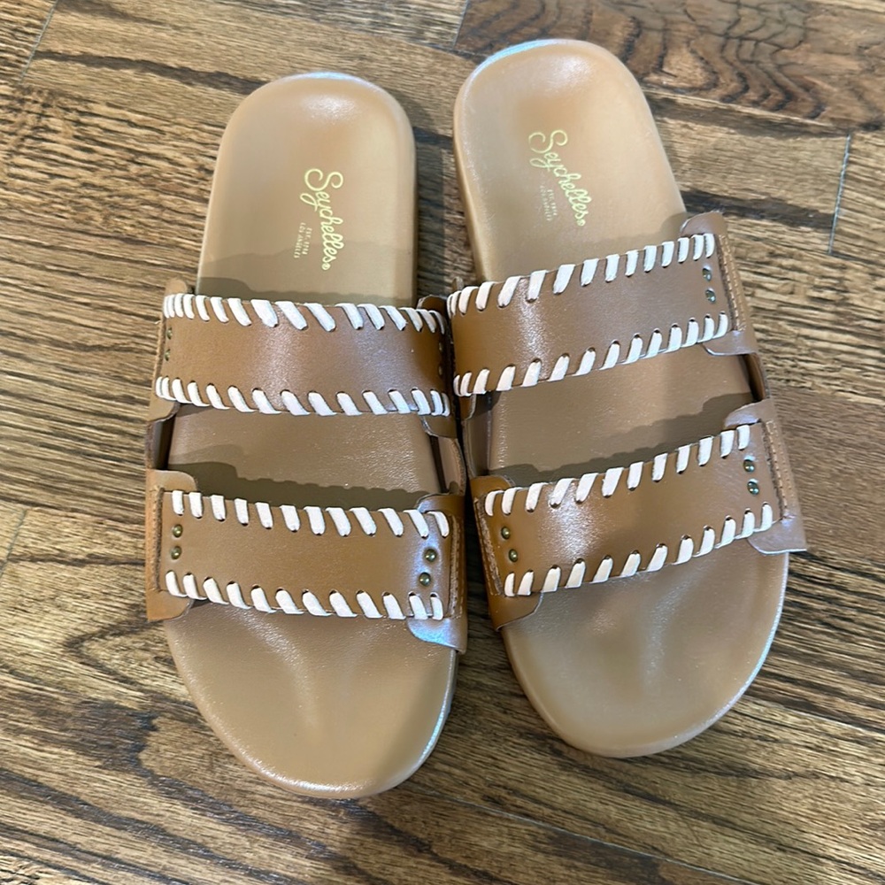 Seychelles sandals!